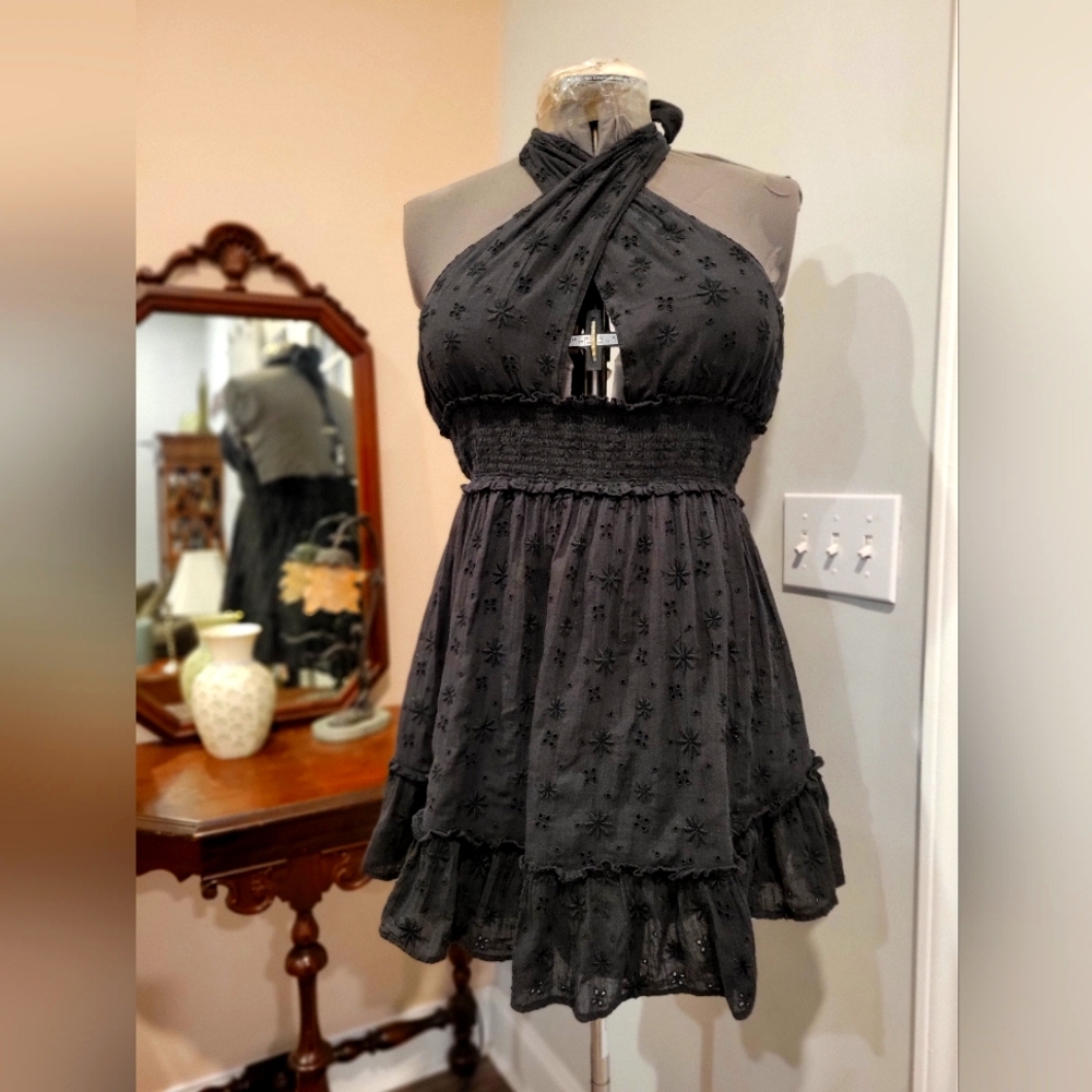 NWOT XL Aerie Spring Fling Black Halter Dress